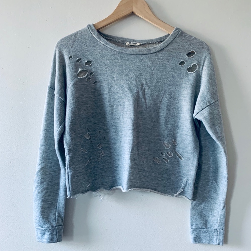 Cropped frayed sweatshirt